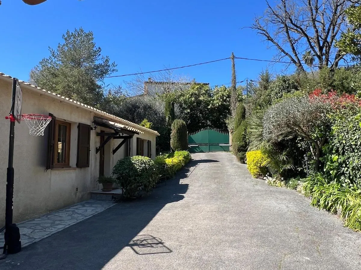 Charming Provencal Villa With Pool And Garden Mougins